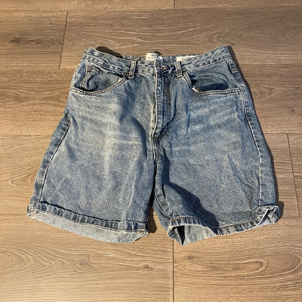 Cotton on Bermuda shorts size 8